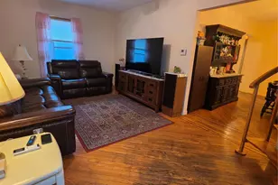 158-13 102nd St, Howard Beach, NY 11414 - Photo 6