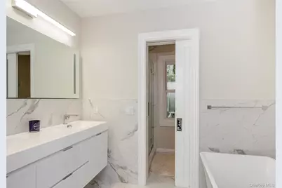 652 Noyack Path, Water Mill, NY 11976 - Photo 18
