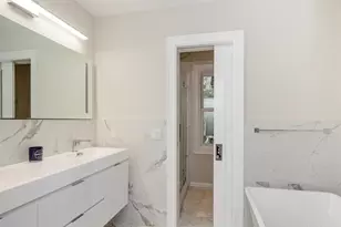 652 Noyack Path, Water Mill, NY 11976 - Photo 18