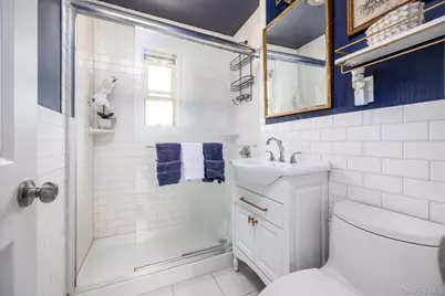411 Merrick Road #A, Rockville Centre, NY 11570 - Photo 14