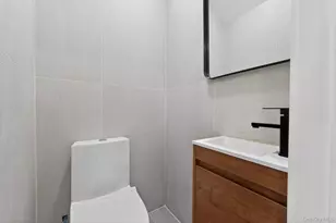 114-25 200th St, Saint Albans, NY 11412 - Photo 6