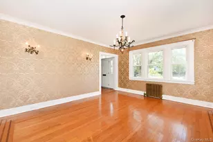 182 Ferncroft Rd, Mineola, NY 11501 - Photo 8