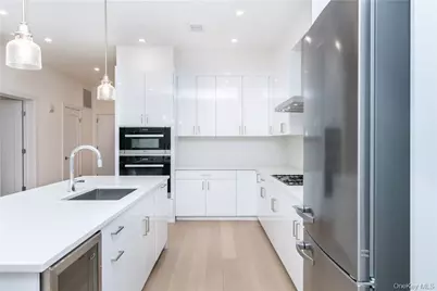 110 Chatsworth Avenue #401, Larchmont, NY 10538 - Photo 10