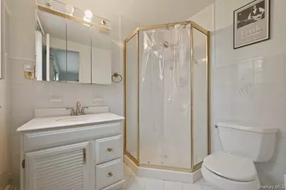 1935 Lenox Avenue, East Meadow, NY 11554 - Photo 18