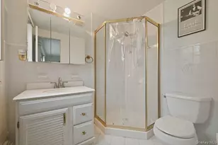 1935 Lenox Ave, East Meadow, NY 11554 - Photo 18