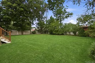 1935 Lenox Ave, East Meadow, NY 11554 - Photo 28