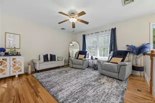 18 Hickory Pl, Middletown, NY 10941 - Photo 8