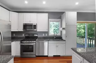 53 Leif Blvd, Congers, NY 10920 - Photo 16