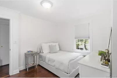 89 Poplar Street, Garden City, NY 11530 - Photo 16
