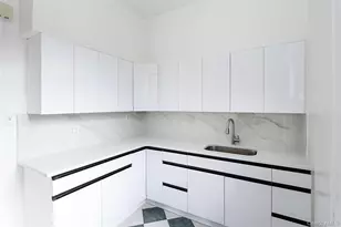 115-25 Metropolitan Ave, Kew Gardens, NY 11418 - Photo 8
