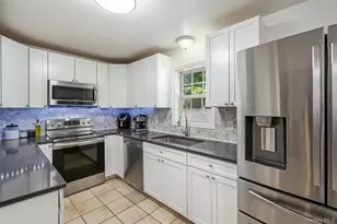 18 Mews Alley, Poughkeepsie, NY 12603 - Photo 8