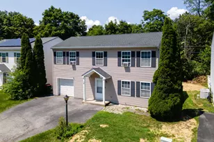 18 Mews Alley, Poughkeepsie, NY 12603 - Photo 2