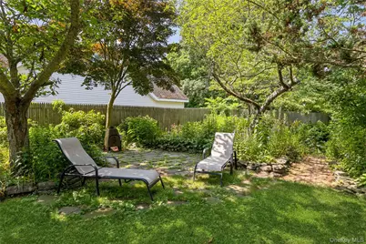 200 Greene Avenue, Sayville, NY 11782 - Photo 38