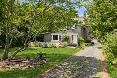 200 Greene Avenue, Sayville, NY 11782 - Photo 46