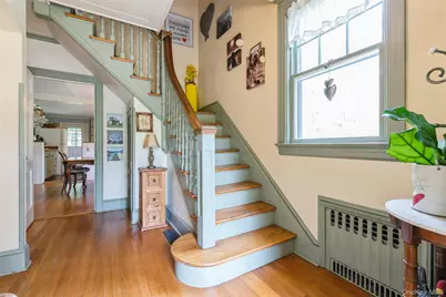 200 Greene Avenue, Sayville, NY 11782 - Photo 4