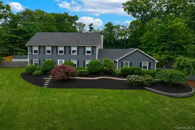 2 Buckingham Meadow Road, East Setauket, NY 11733 - Photo 1