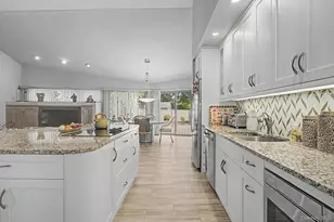 15 Pimlico Dr, Commack, NY 11725 - Photo 14