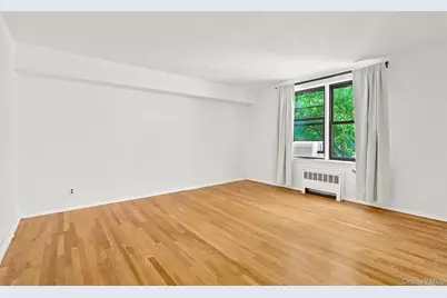 10 Franklin Avenue #3E, White Plains, NY 10601 - Photo 2