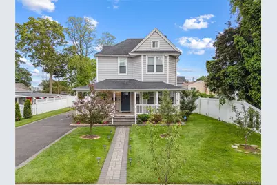 81 Pearsall Avenue, Freeport, NY 11520 - Photo 16