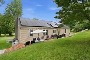 233 Hilltop St, Mahopac, NY 10541 - Photo 20