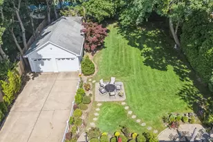 43 Beverly Rd, Merrick, NY 11566 - Photo 42