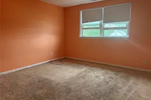 124 Parkdale Dr, North Babylon, NY 11703 - Photo 4