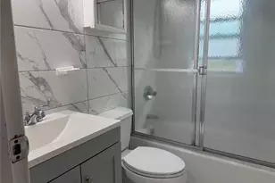 124 Parkdale Dr, North Babylon, NY 11703 - Photo 10
