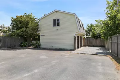 35 Gardners Lane, Hampton Bays, NY 11946 - Photo 14