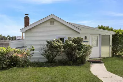 35 Gardners Lane, Hampton Bays, NY 11946 - Photo 10