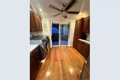 629 East Drive, Lindenhurst, NY 11757 - Photo 2