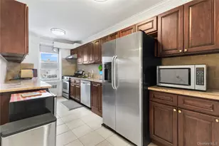 64-11 99th St, Rego Park, NY 11374 - Photo 18