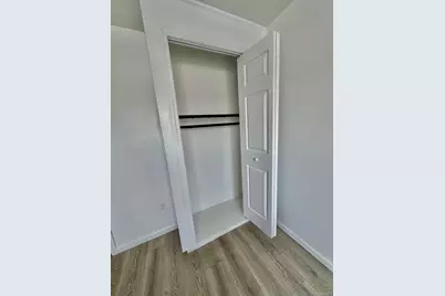 320 Jericho Turnpike #2B, Floral Park, NY 11001 - Photo 8