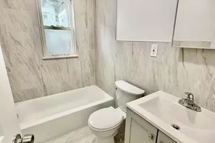 320 Jericho Tpke, Floral Park, NY 11001 - Photo 4