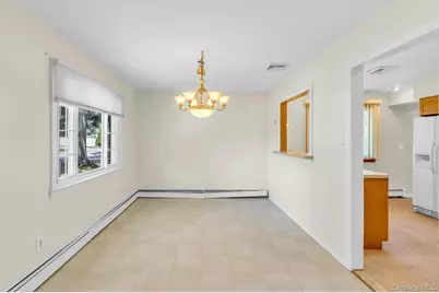 258 Lafayette Road, West Babylon, NY 11704 - Photo 8