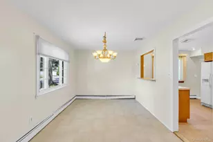 258 Lafayette Rd, West Babylon, NY 11704 - Photo 8