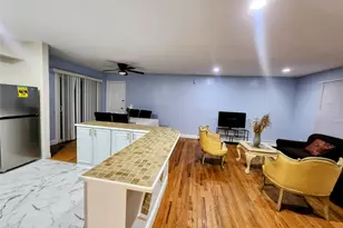 182 New York Ave, Bay Shore, NY 11706 - Photo 4