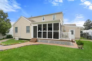 1865 Dover Rd, Wantagh, NY 11793 - Photo 22