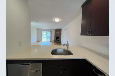 1 Kirkwood Road #A, Port Washington, NY 11050 - Photo 6