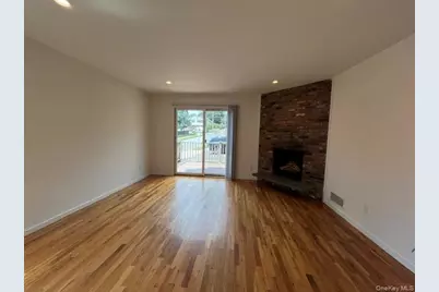 1 Kirkwood Road #A, Port Washington, NY 11050 - Photo 8