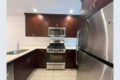 1 Kirkwood Road #A, Port Washington, NY 11050 - Photo 4