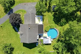 48 Reynolds Rd, Poughquag, NY 12570 - Photo 2