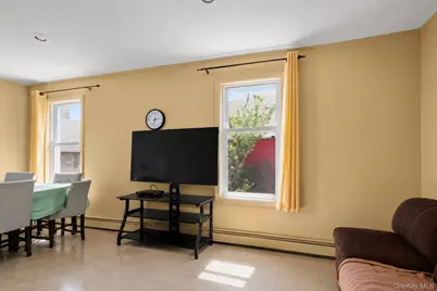 2280 Lyon Avenue, Bronx, NY 10462 - Photo 10