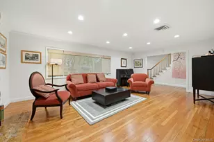 58 Reeve Rd, Rockville Centre, NY 11570 - Photo 6