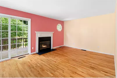 1804 Regent Drive, Mount Kisco, NY 10549 - Photo 18