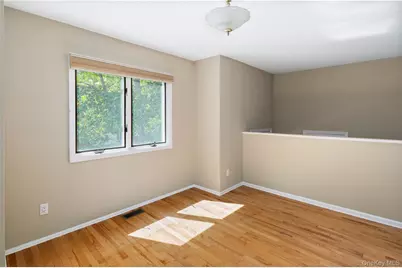1804 Regent Drive, Mount Kisco, NY 10549 - Photo 12