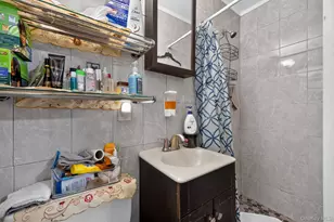 568 Autumn Ave, Brooklyn, NY 11208 - Photo 6
