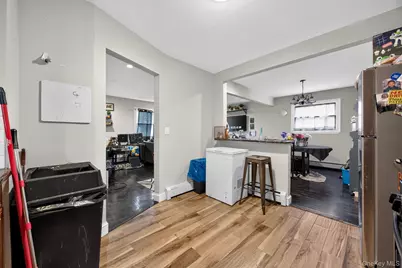 568 Autumn Avenue, Brooklyn, NY 11208 - Photo 18