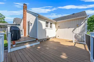 26 Sawyer Ave, West Babylon, NY 11704 - Photo 18