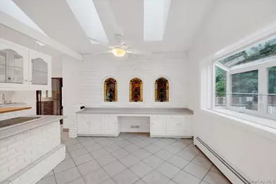 451 Ardsley Road, Scarsdale, NY 10583 - Photo 20