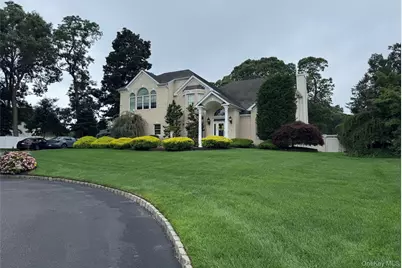 2 Hamilton Place, Lake Grove, NY 11755 - Photo 1